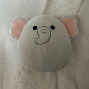 8" Mila Squishmallow